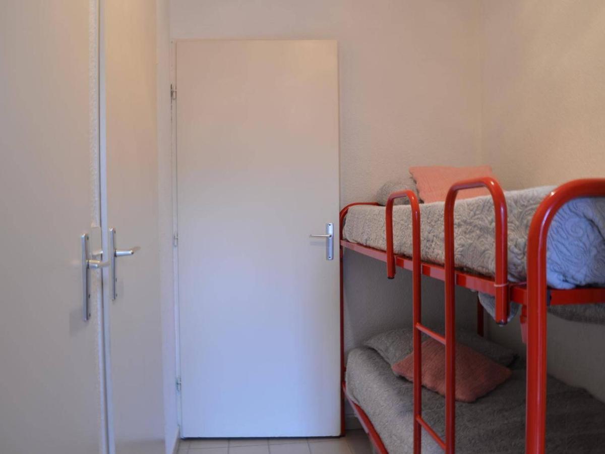 Studio Cabine Avec Piscine, Tennis Et Parking A 400M De La Plage - 4 Couchages, Saint-Aygulf - Fr-1-226A-89 แซงเตกูลฟ์ ภายนอก รูปภาพ