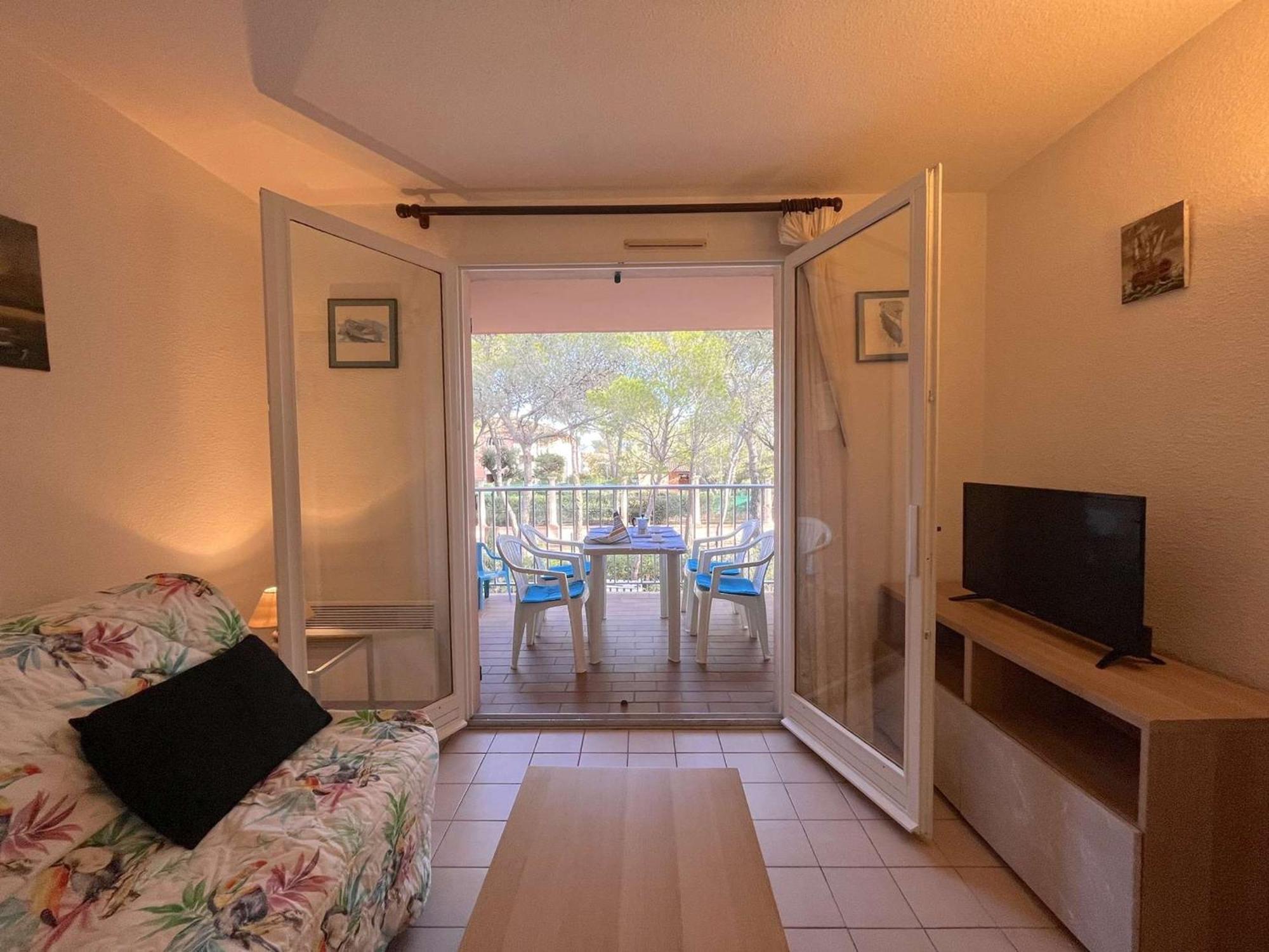 Studio Cabine Avec Piscine, Tennis Et Parking A 400M De La Plage - 4 Couchages, Saint-Aygulf - Fr-1-226A-89 แซงเตกูลฟ์ ภายนอก รูปภาพ